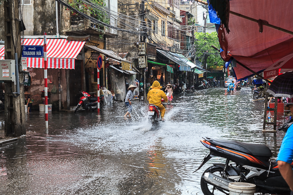 Vietnam Hanoi 082 tn